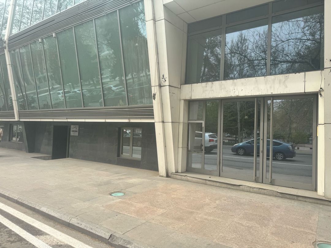 Satılır obyekt 320 m² — Əmlak, Bakı (2)