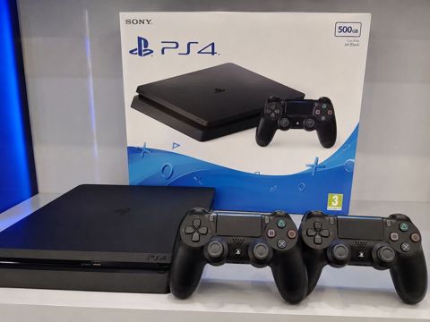Playstatıon 4 slım — tək şəxsiyyət vəsiqəsi ilə kredit 2 pult + — Bakı