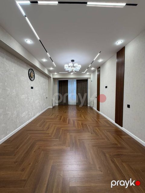 Satılır 3 otaqlı yeni tikili 110 m²