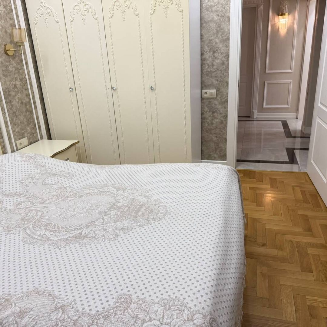 Satılır 3 otaqlı köhnə tikili 110 m² — Mənzil, Bakı (4)