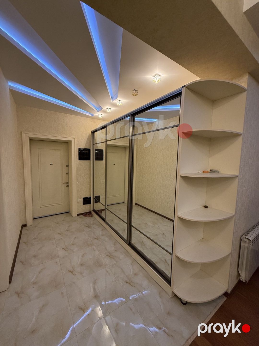 Satılır 5 otaqlı yeni tikili 200 m² — Mənzil, Bakı (9)