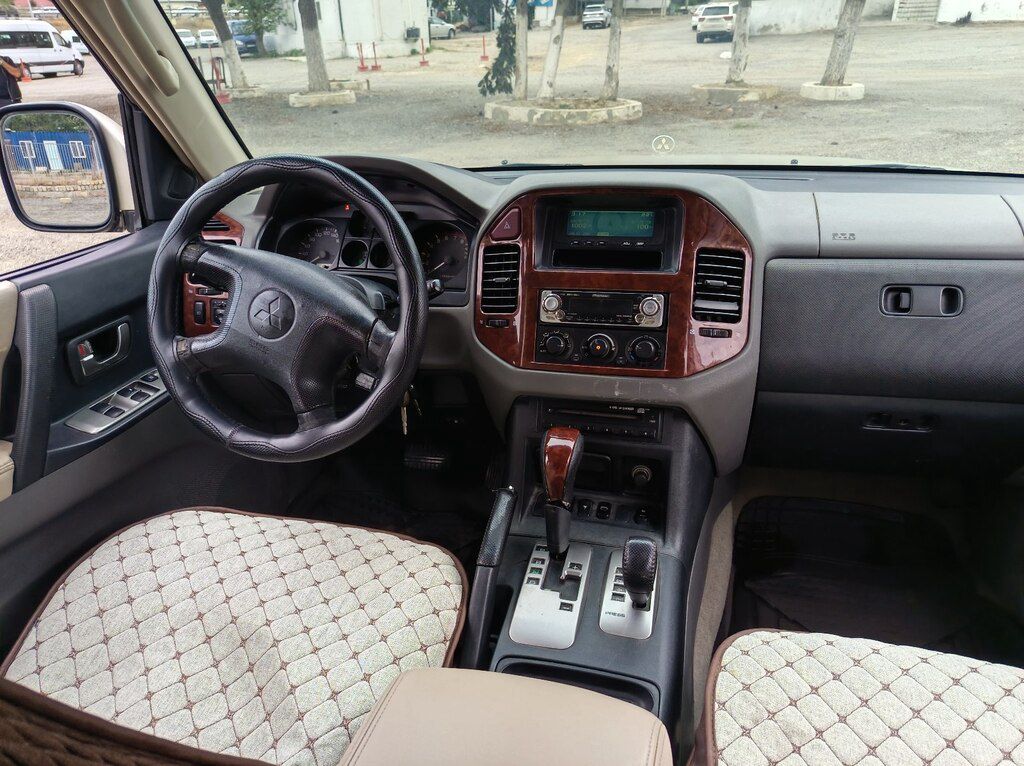 Mitsubishi Pajero, 3.0 L, 2004 il, 320 000 km — Avtomobillər, Bakı (5)