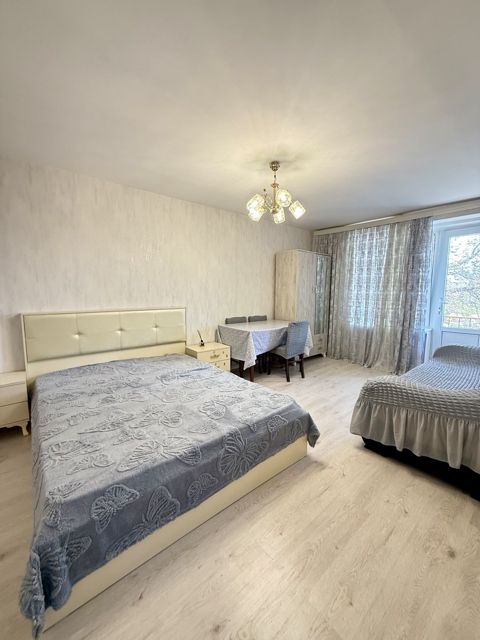 Satılır 1 otaqlı köhnə tikili 38 m² — Bakı