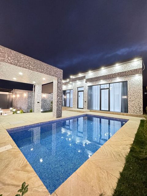Satılır 4 otaqlı həyət evi/bağ evi 140 m² — Bakı