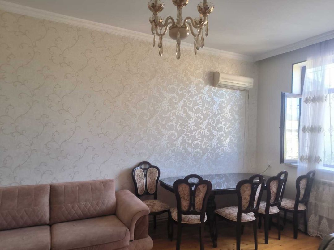 İcarəyə verilir 2 otaqlı həyət evi/bağ evi 70 m² — Ev, villa, Bakı