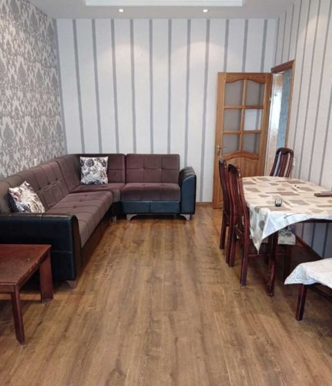 Satılır 3 otaqlı köhnə tikili 52 m² — Bakı