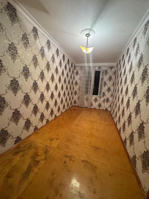 Satılır 3 otaqlı köhnə tikili 50 m² — Bakı