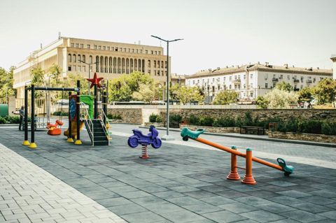 Satılır 4 otaqlı yeni tikili 216.1 m² — Bakı