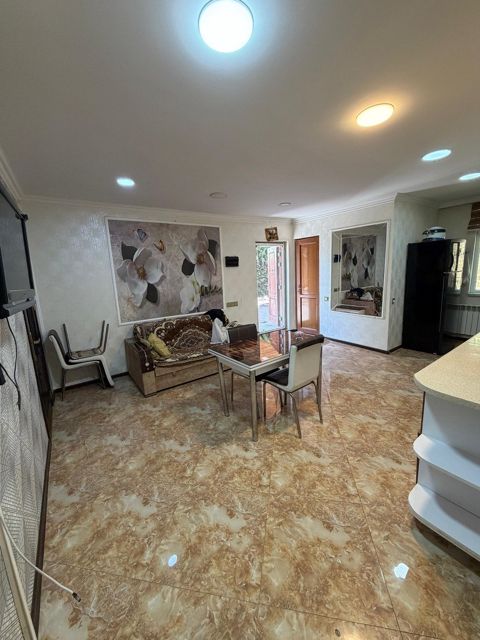 İcarəyə verilir 3 otaqlı həyət evi/bağ evi 120 m² — Bakı