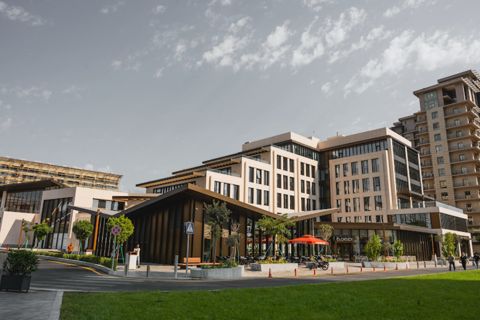 Satılır 2 otaqlı köhnə tikili 60 m² — Bakı