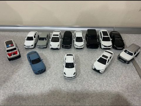 Metaldan hazırlanmış oyuncaq maşın kolleksiyası - Müxtəlif markalı və — Bakı