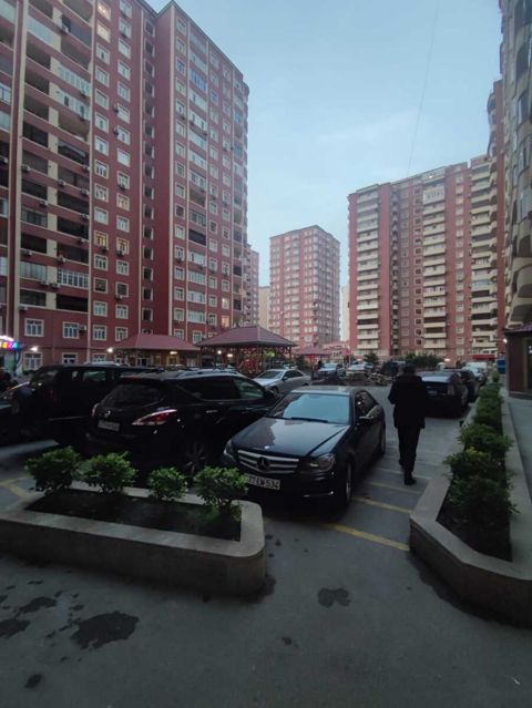 Satılır 2 otaqlı yeni tikili 65 m² — Bakı