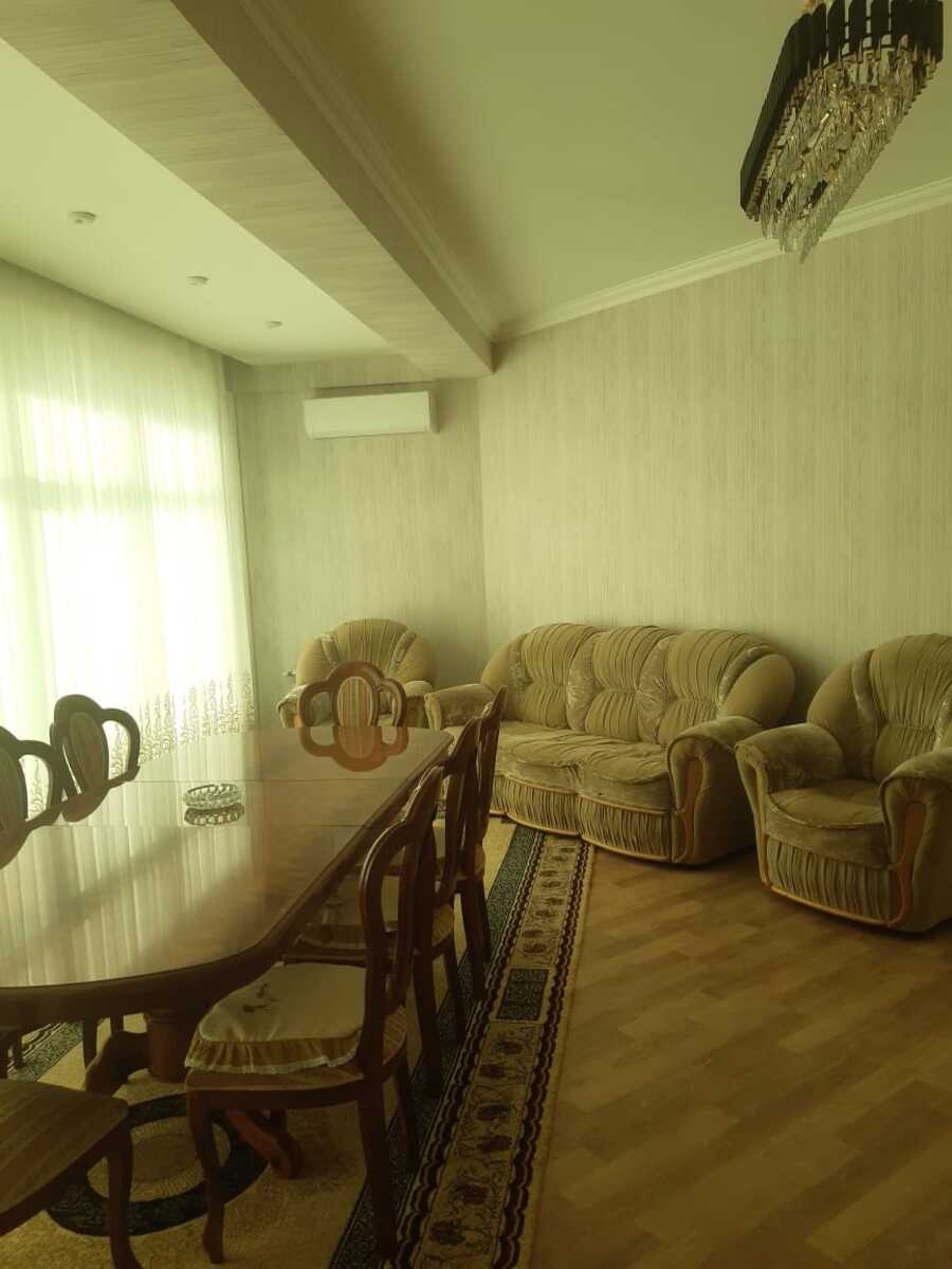 İcarəyə verilir 3 otaqlı yeni tikili 135 m² — Mənzil, Bakı (12)