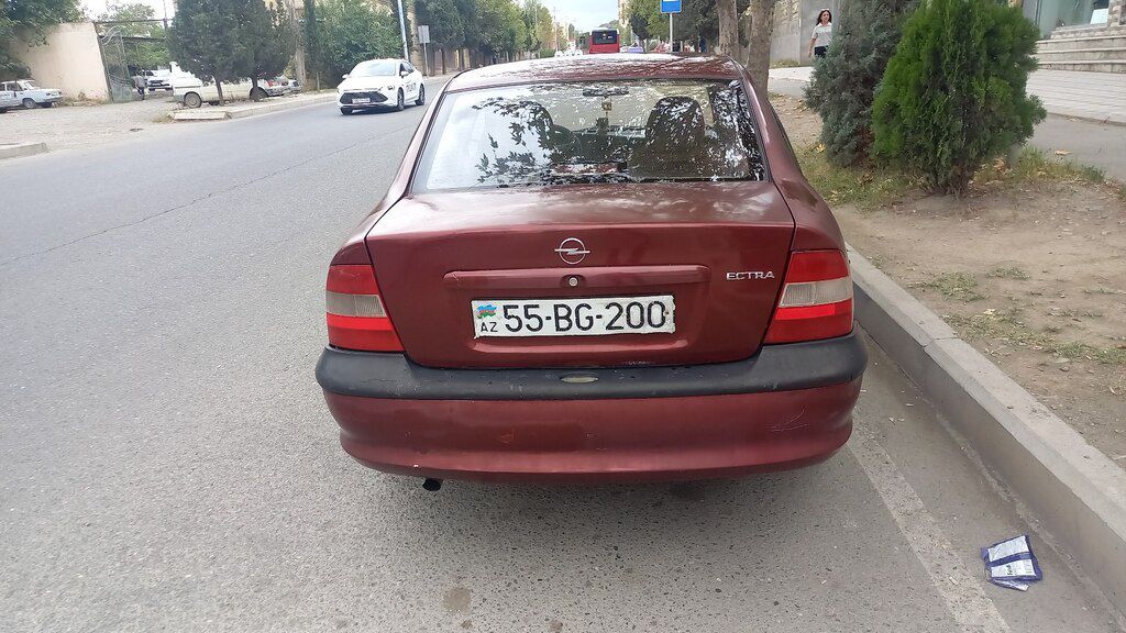 Opel Vectra, 1.6 L, 1997 il, 287 111 km — Avtomobillər, Gəncə (6)