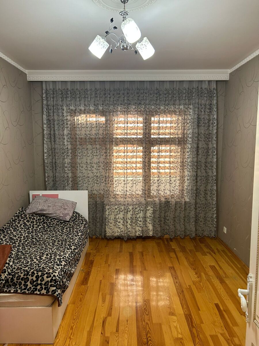 Satılır 5 otaqlı köhnə tikili 110 m² — Mənzil, Bakı (7)