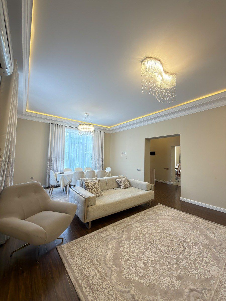 Satılır 4 otaqlı həyət evi/bağ evi 120 m² — Ev, villa, Bakı (2)