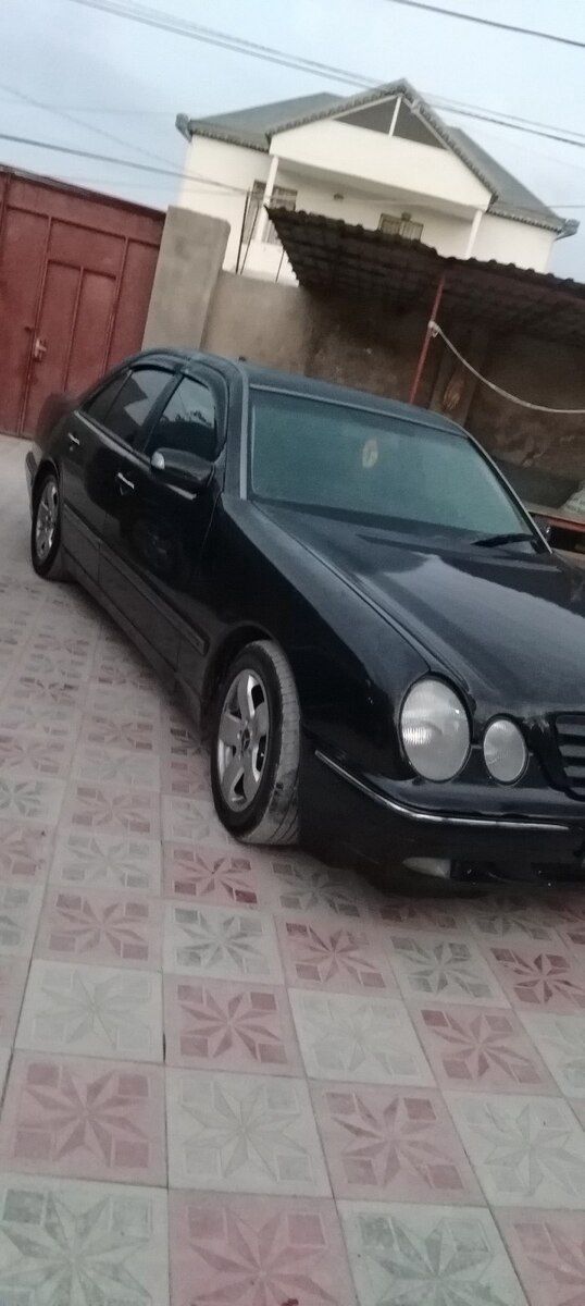 Mercedes E 270, 2000 il — Avtomobillər, Xırdalan (4)