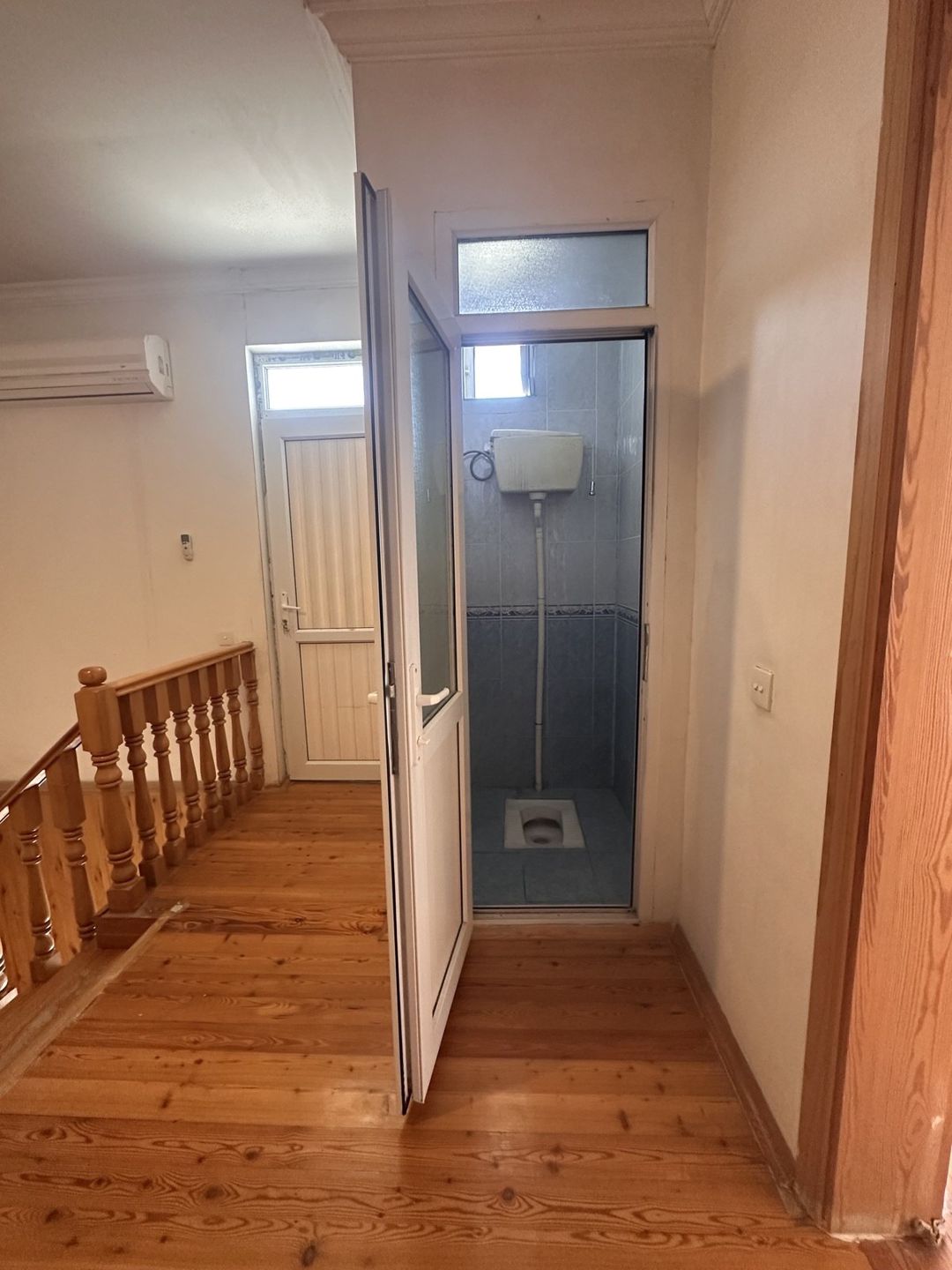Satılır 4 otaqlı həyət evi/bağ evi 200 m² — Ev, villa, Bakı (9)