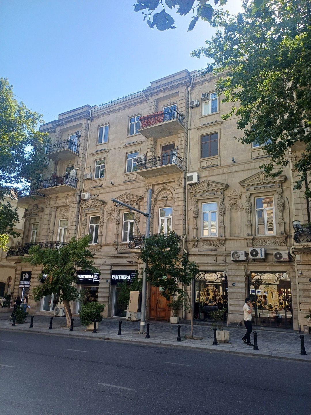 Satılır 2 otaqlı köhnə tikili 75 m² — Mənzil, Bakı (2)