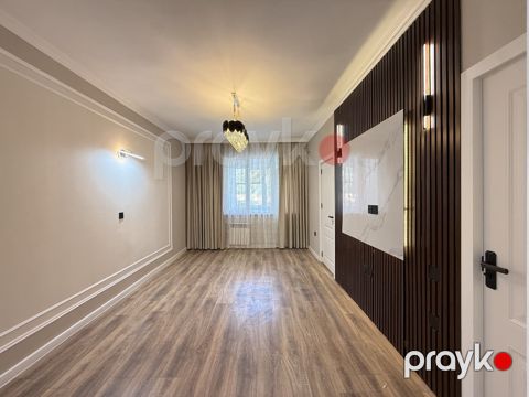 Satılır 2 otaqlı köhnə tikili 50 m²