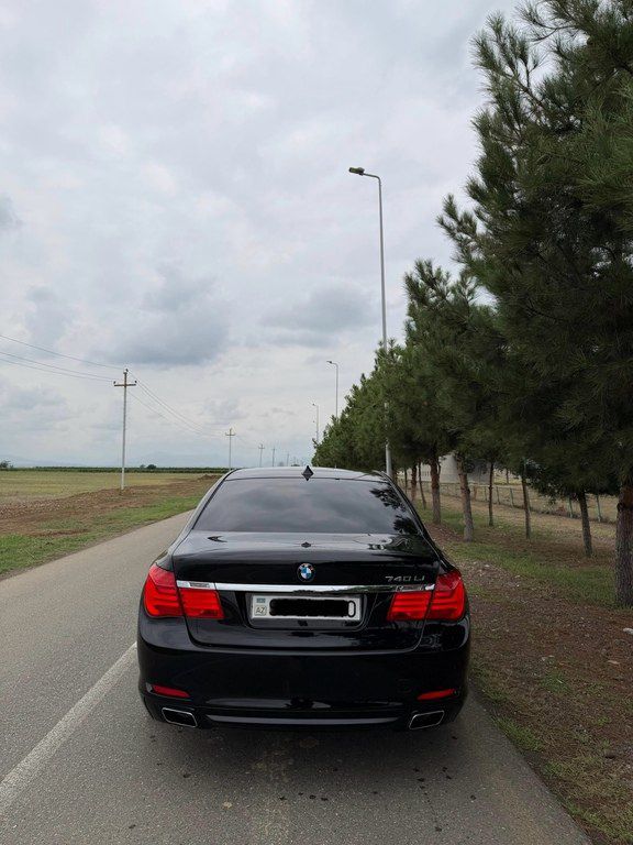 BMW 740, 3.0 L, 2009 il, 180 000 km — Avtomobillər, Gəncə (2)