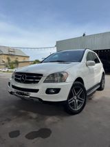 Mercedes ML 350 4MATIC, 3.5 L, 2006 il, 334 744 km — Cars