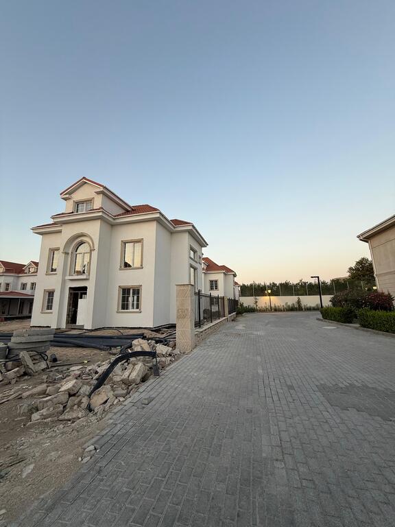 Satılır 8 otaqlı həyət evi/bağ evi 440 m² — Ev, villa, Bakı (7)