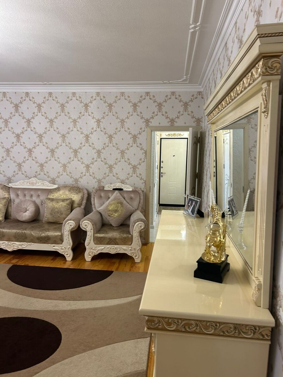 Satılır 5 otaqlı köhnə tikili 110 m² — Mənzil, Bakı (2)