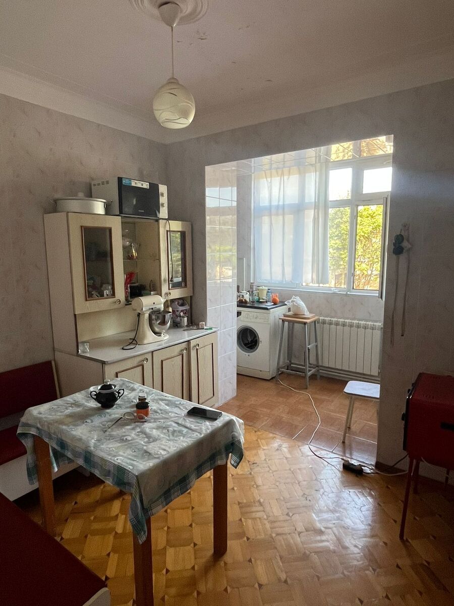 Satılır 3 otaqlı köhnə tikili 100 m² — Mənzil, Bakı (8)