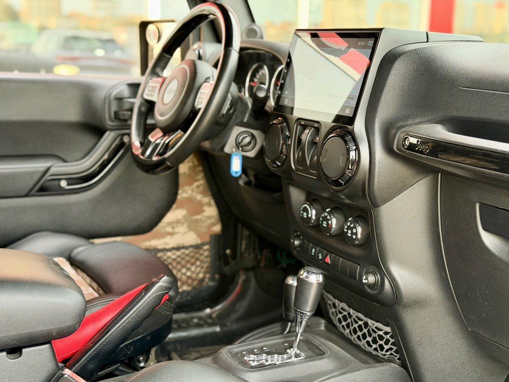 Jeep Wrangler, 3.6 L, 2012 il, 85 000 km — Avtomobillər, Bakı (10)