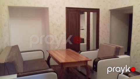 İcarəyə verilir 2 otaqlı köhnə tikili 50 m²