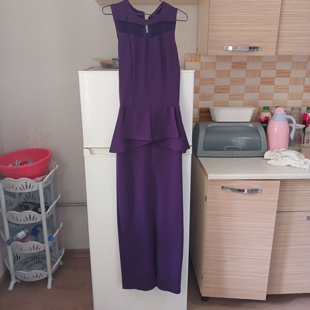 Bənövşəyi rəngdə uzun ziyafət kombinezonu - Model: qolsuz, uzun paça — Bişirmə qabları, Bakı