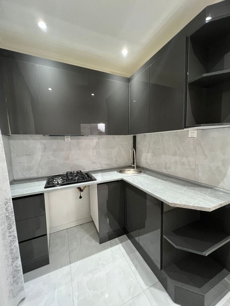 Satılır 2 otaqlı köhnə tikili 55 m² — Mənzil, Bakı (3)
