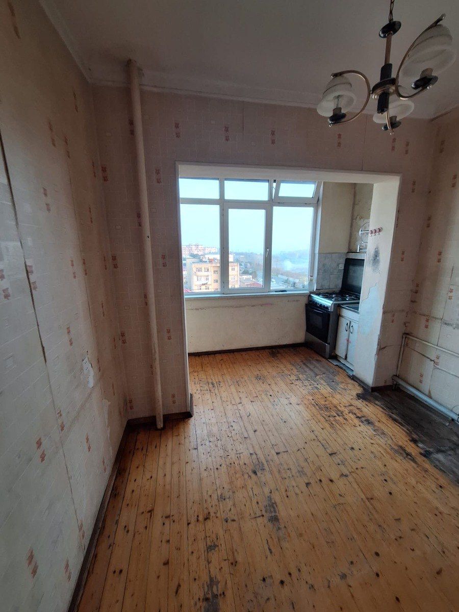 Satılır 2 otaqlı köhnə tikili 56 m² — Mənzil, Bakı (5)