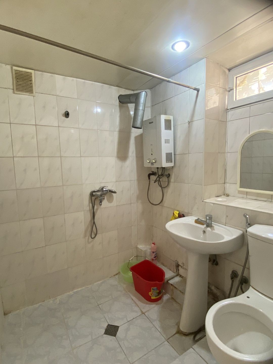 İcarəyə verilir 2 otaqlı köhnə tikili 40 m² — Mənzil, Bakı (10)