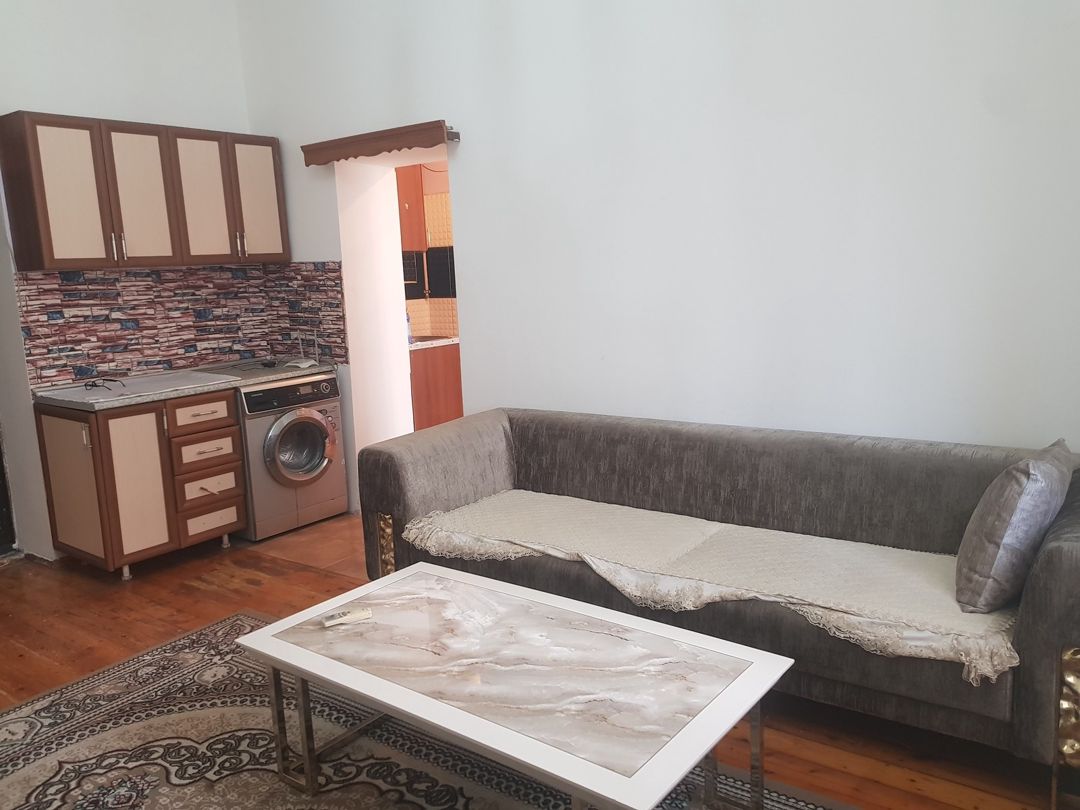 Satılır 2 otaqlı köhnə tikili 33 m² — Mənzil, Bakı (6)