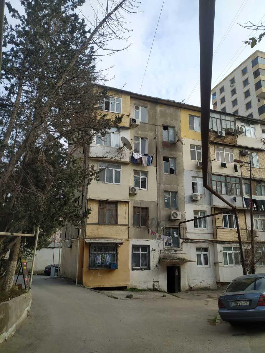 Satılır 2 otaqlı köhnə tikili 55 m² — Mənzil, Bakı