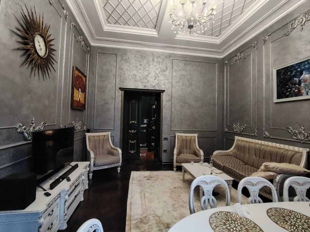 İcarəyə verilir 2 otaqlı köhnə tikili 100 m² — Mənzil, Bakı (3)