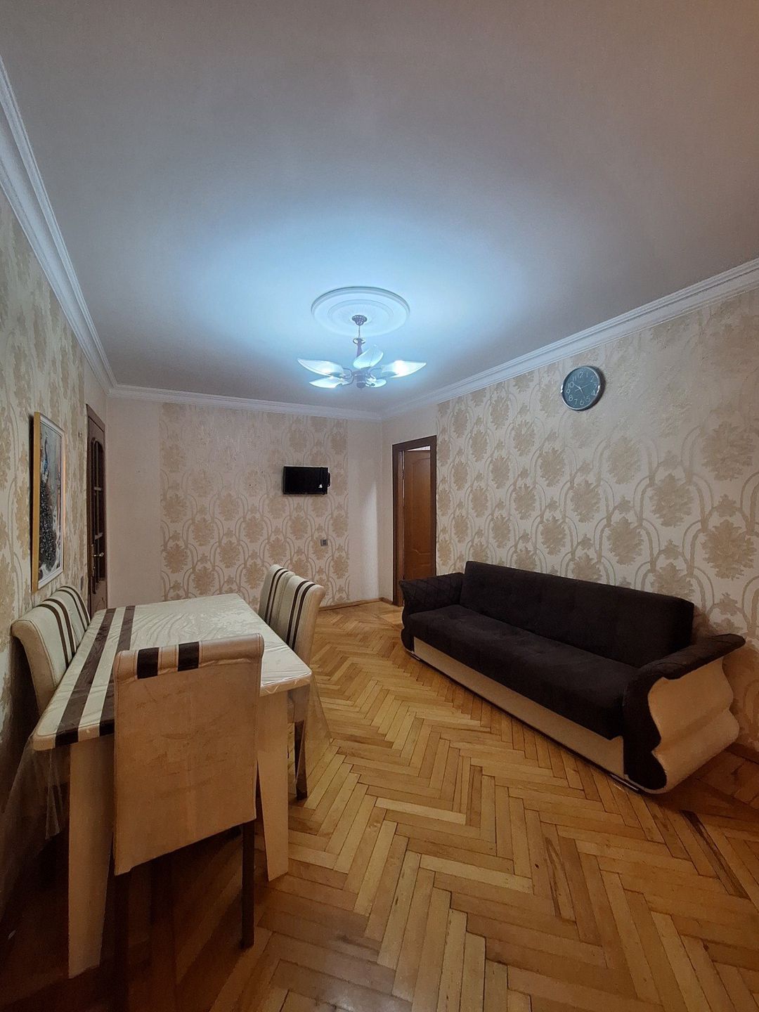 Satılır 2 otaqlı köhnə tikili 50 m² — Mənzil, Bakı (7)
