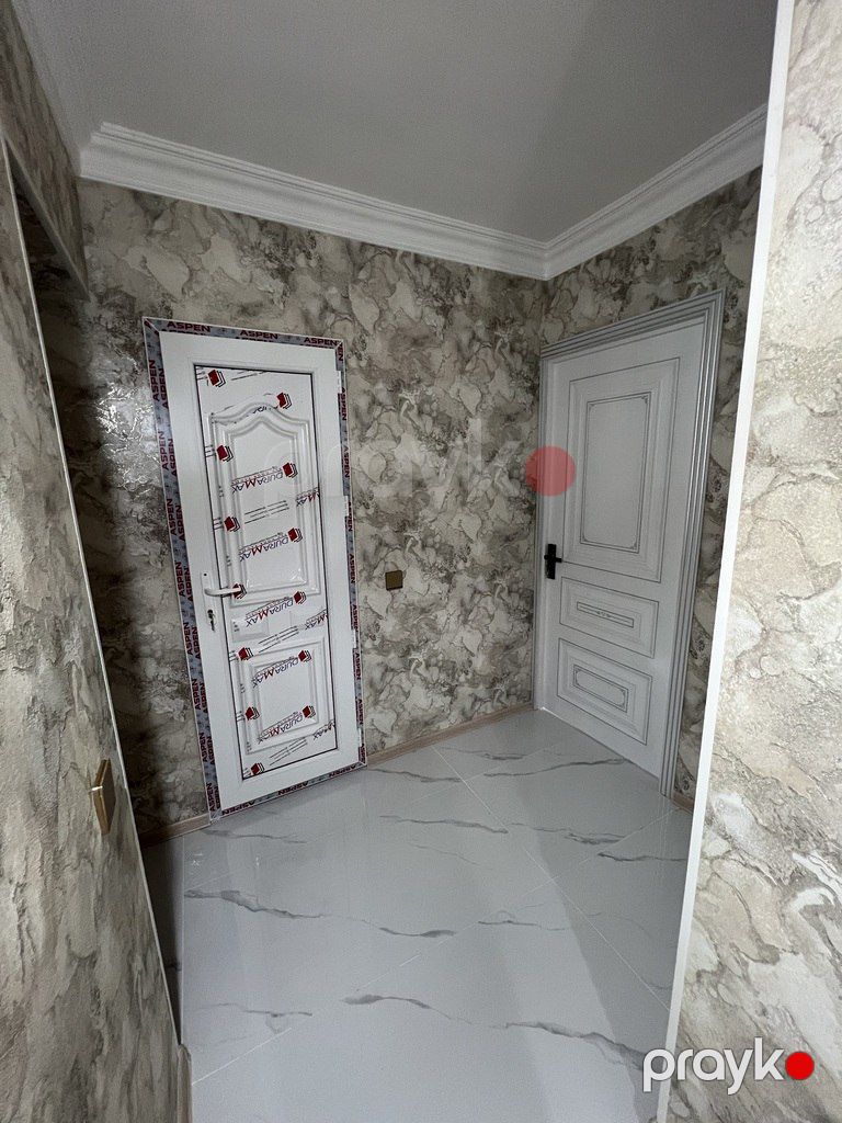 Satılır 2 otaqlı köhnə tikili 60 m² — Mənzil, Bakı (2)