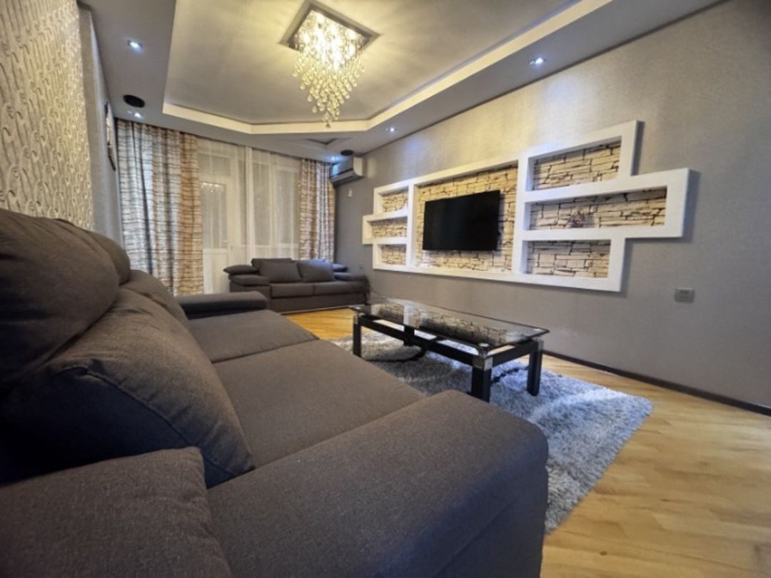 Satılır 3 otaqlı yeni tikili 140 m² — Mənzil, Bakı (2)