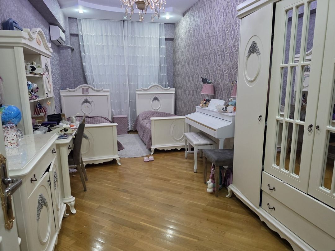 Satılır 3 otaqlı yeni tikili 175 m² — Mənzil, Bakı (4)