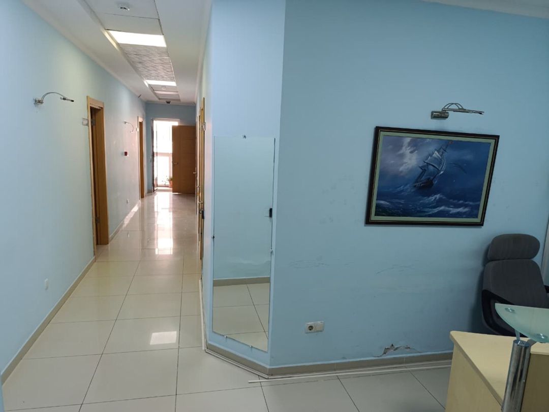 İcarəyə verilir 8 otaqlı ofis 320 m² — Ofis, Bakı (6)