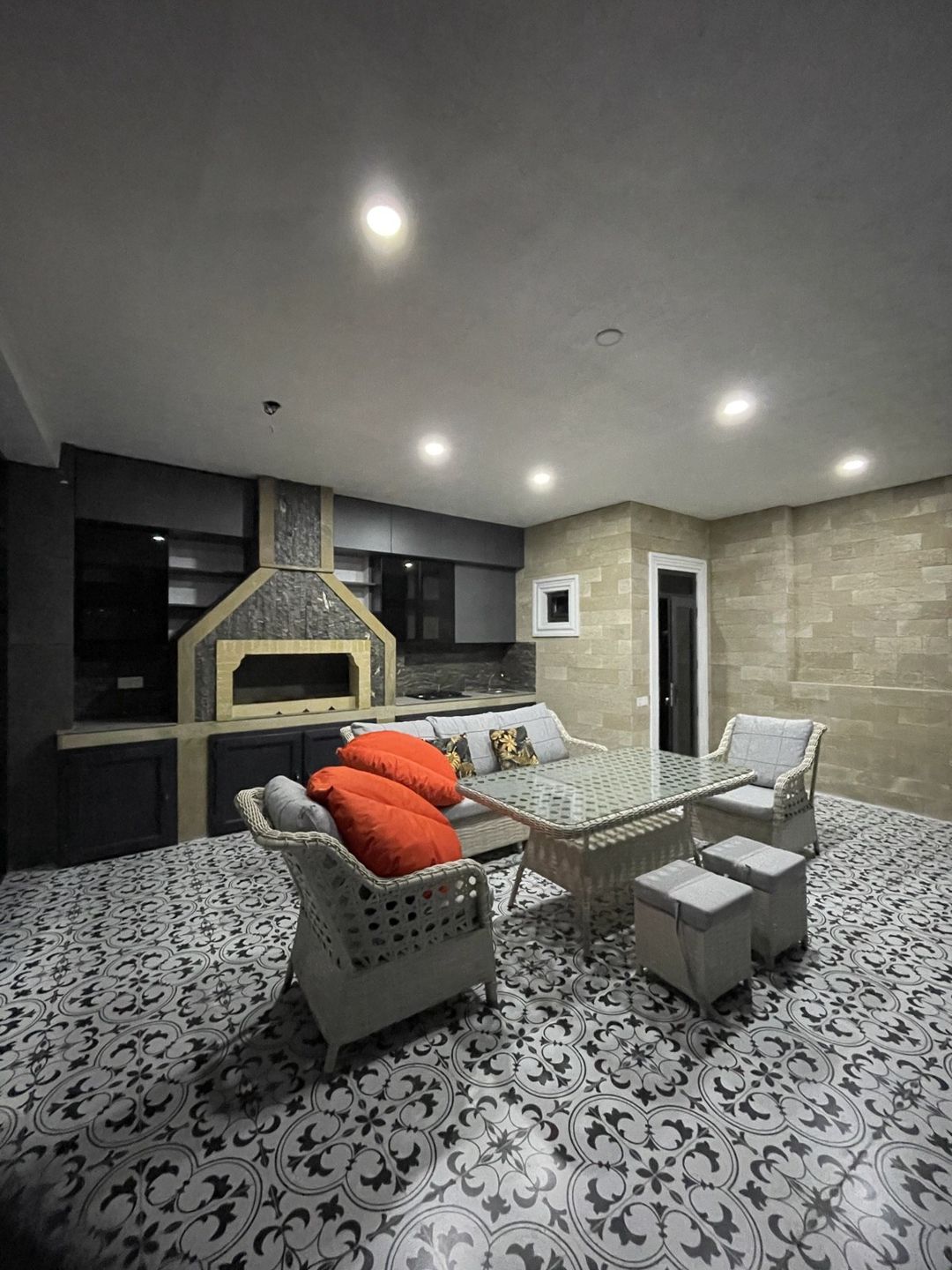 İcarəyə verilir 4 otaqlı həyət evi/bağ evi 350 m² — Ev, villa, Bakı (7)
