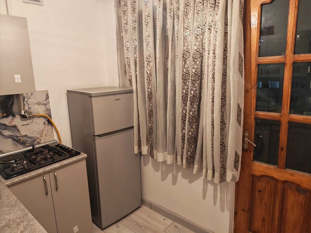 İcarəyə verilir 1 otaqlı köhnə tikili 40 m² — Mənzil, Bakı (5)