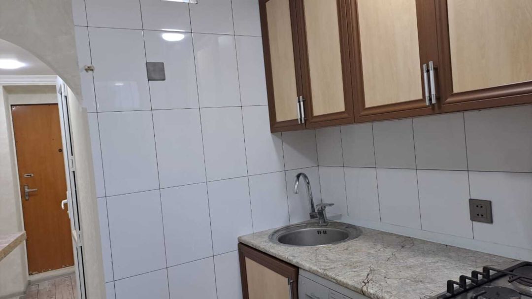 İcarəyə verilir 1 otaqlı köhnə tikili 35 m² — Mənzil, Bakı (2)