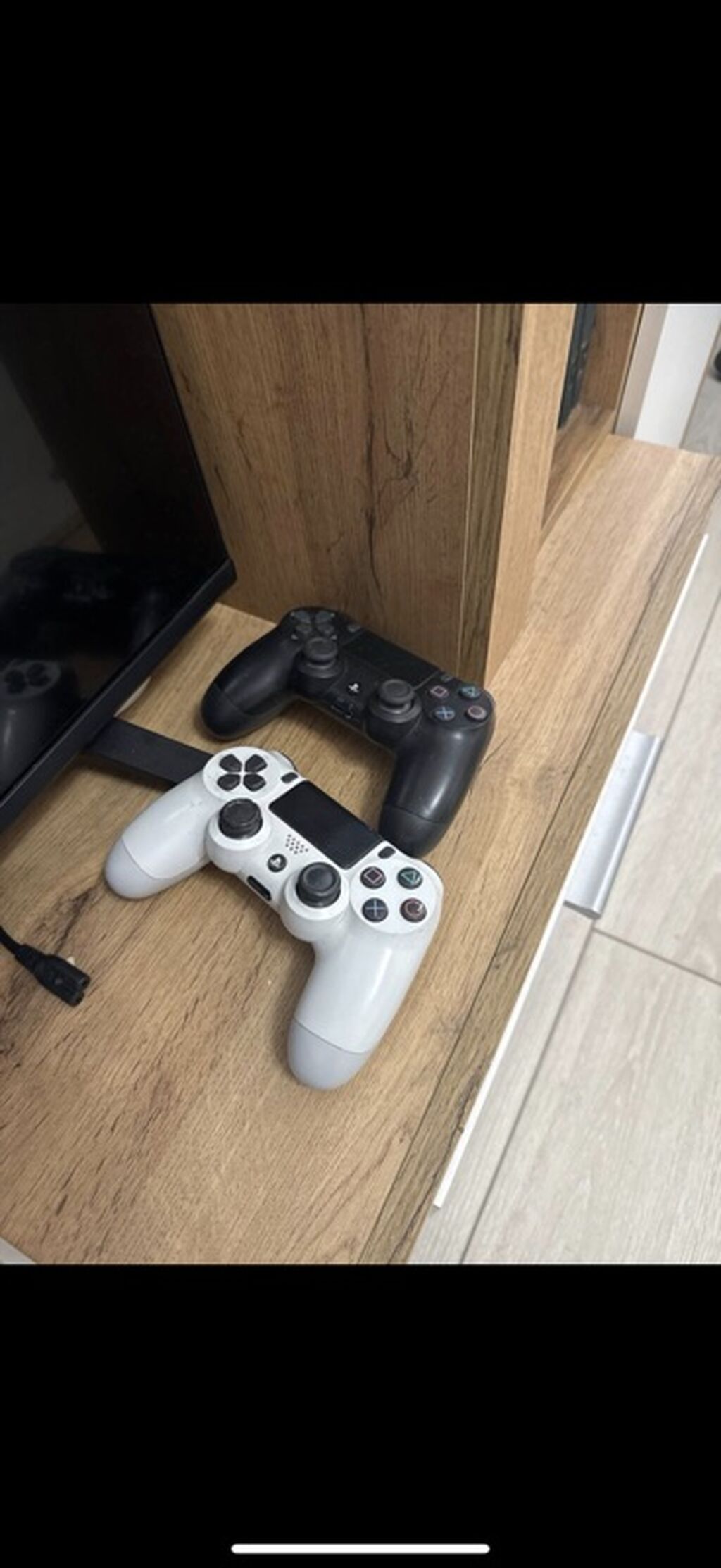 Sony PlayStation 4 Slim (Ağ rəng) oyun konsolu + 2 pult + 1 il — Elektronika, Bakı (4)