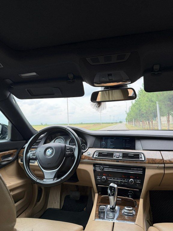BMW 740, 3.0 L, 2009 il, 180 000 km — Avtomobillər, Gəncə (7)