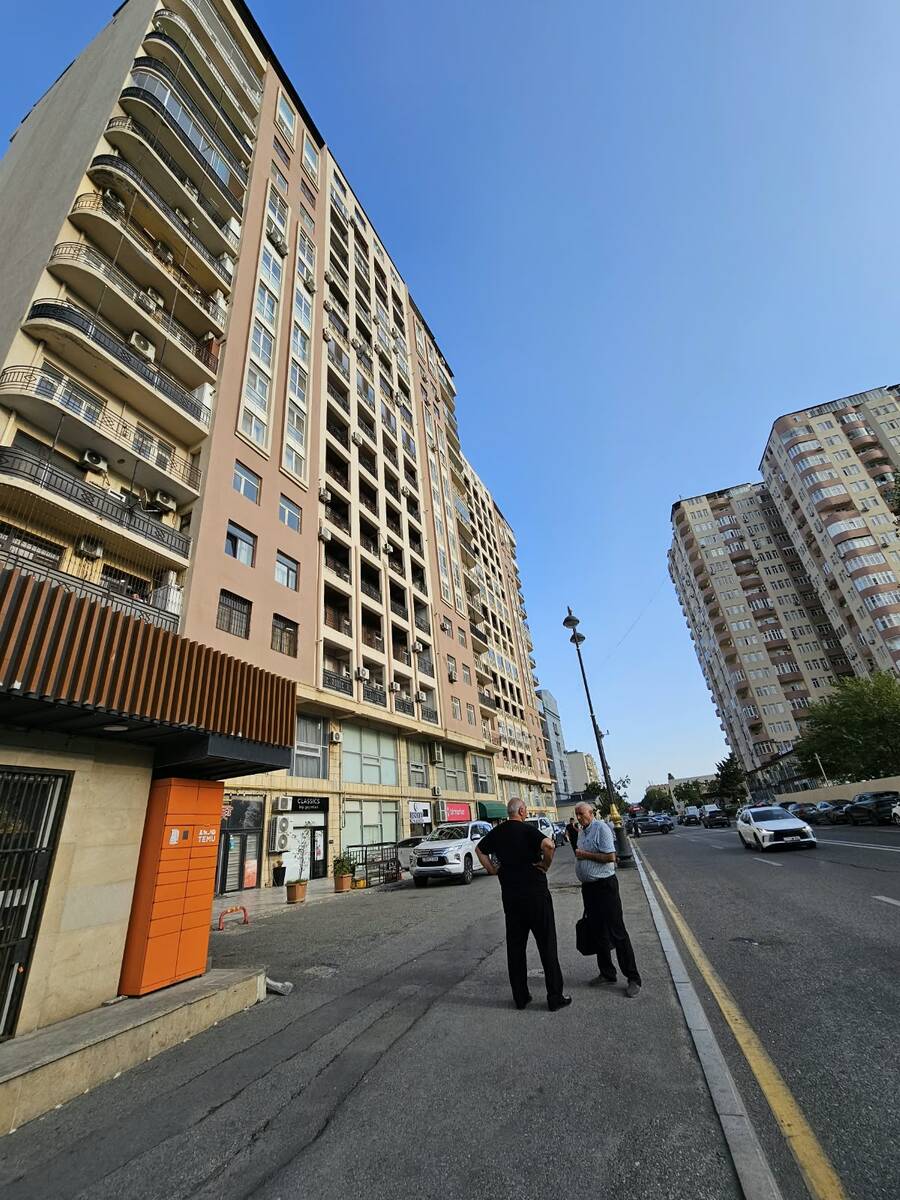 Satılır 3 otaqlı yeni tikili 130 m² — Mənzil, Bakı (2)