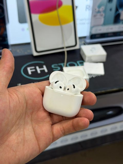 Apple AirPods 4 ANC 2025 — Bakı